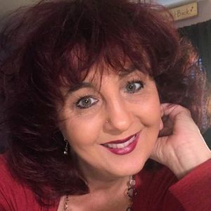 Meet your Posher, Bobbi jo